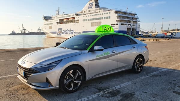 Taksi Fier–Durrës: port, plazh dhe treg