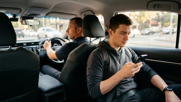 Sa kushton një taksi në Fier? Si funksionon tarifa